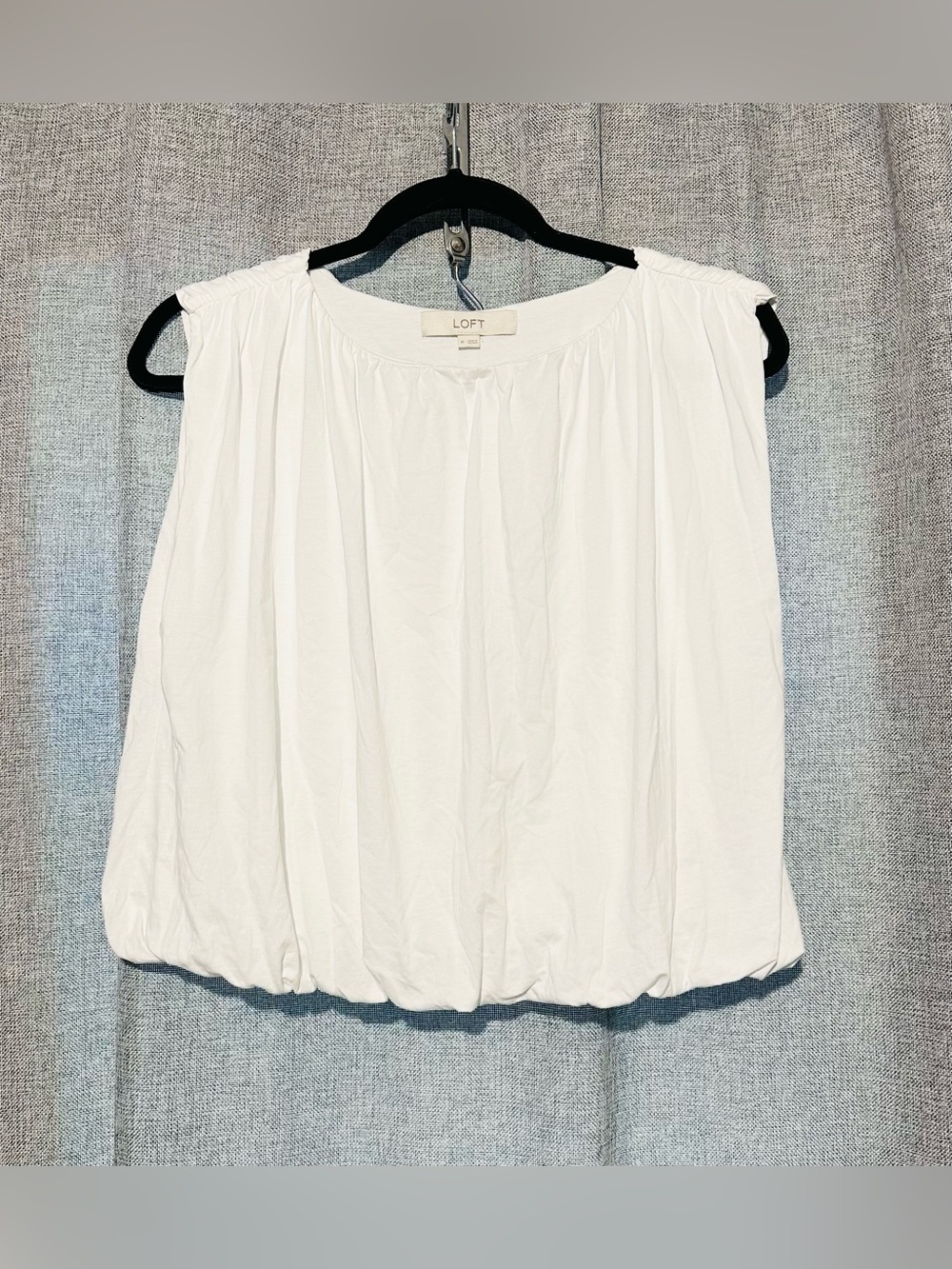 LOFT 100% Cotton White Sleeveless Bubble-Hem Boho Minimalist Blouse, Size Medium - Picture 2 of 8